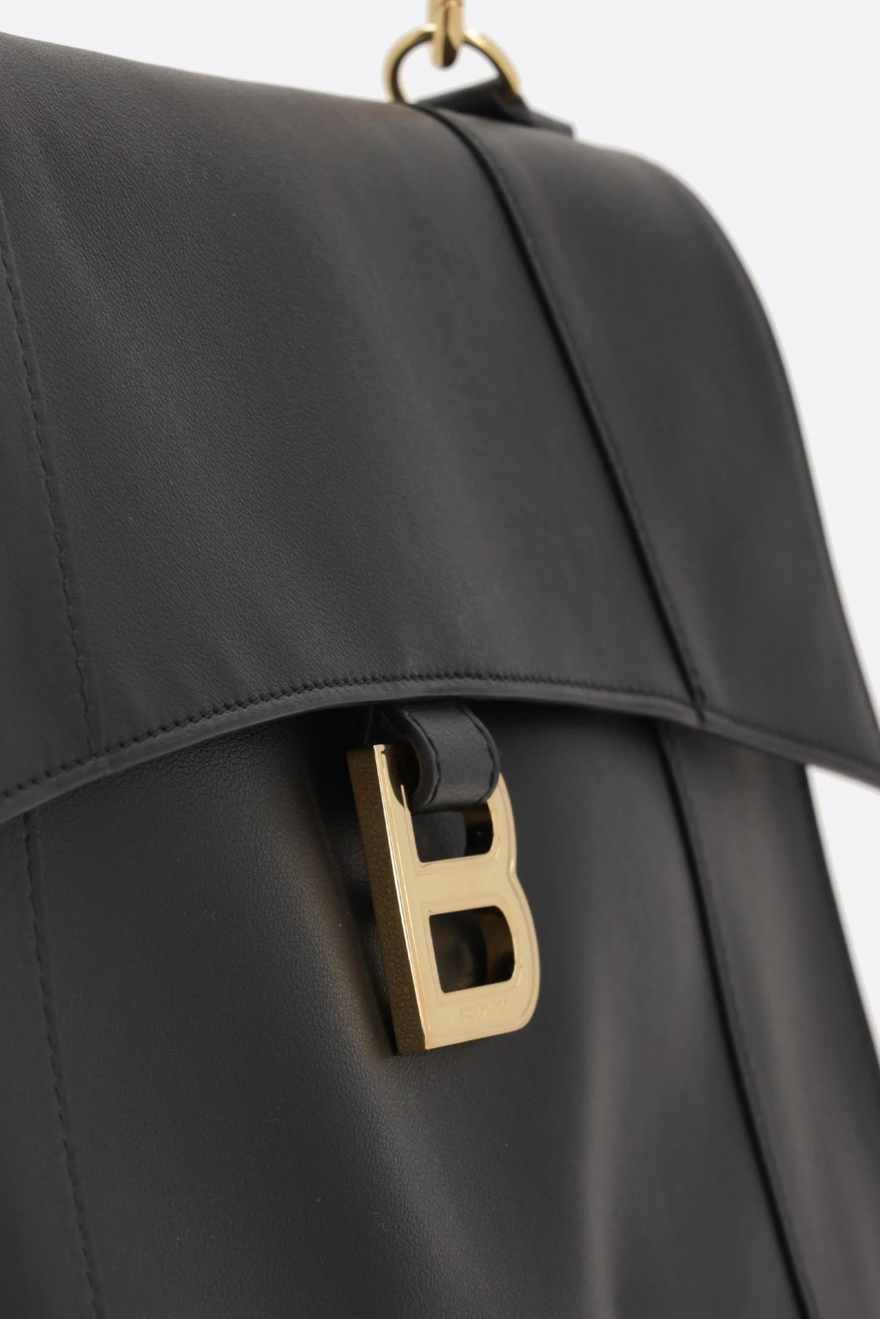 Hourglass Soft medium handbag in smooth leather