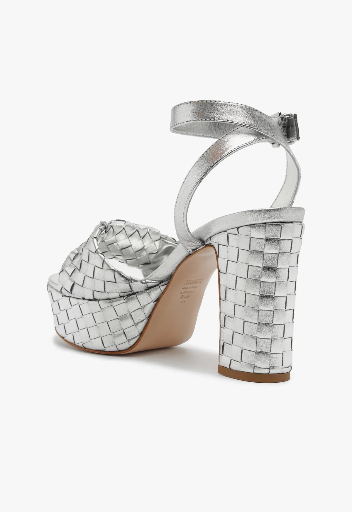 Kareena Knot Platform