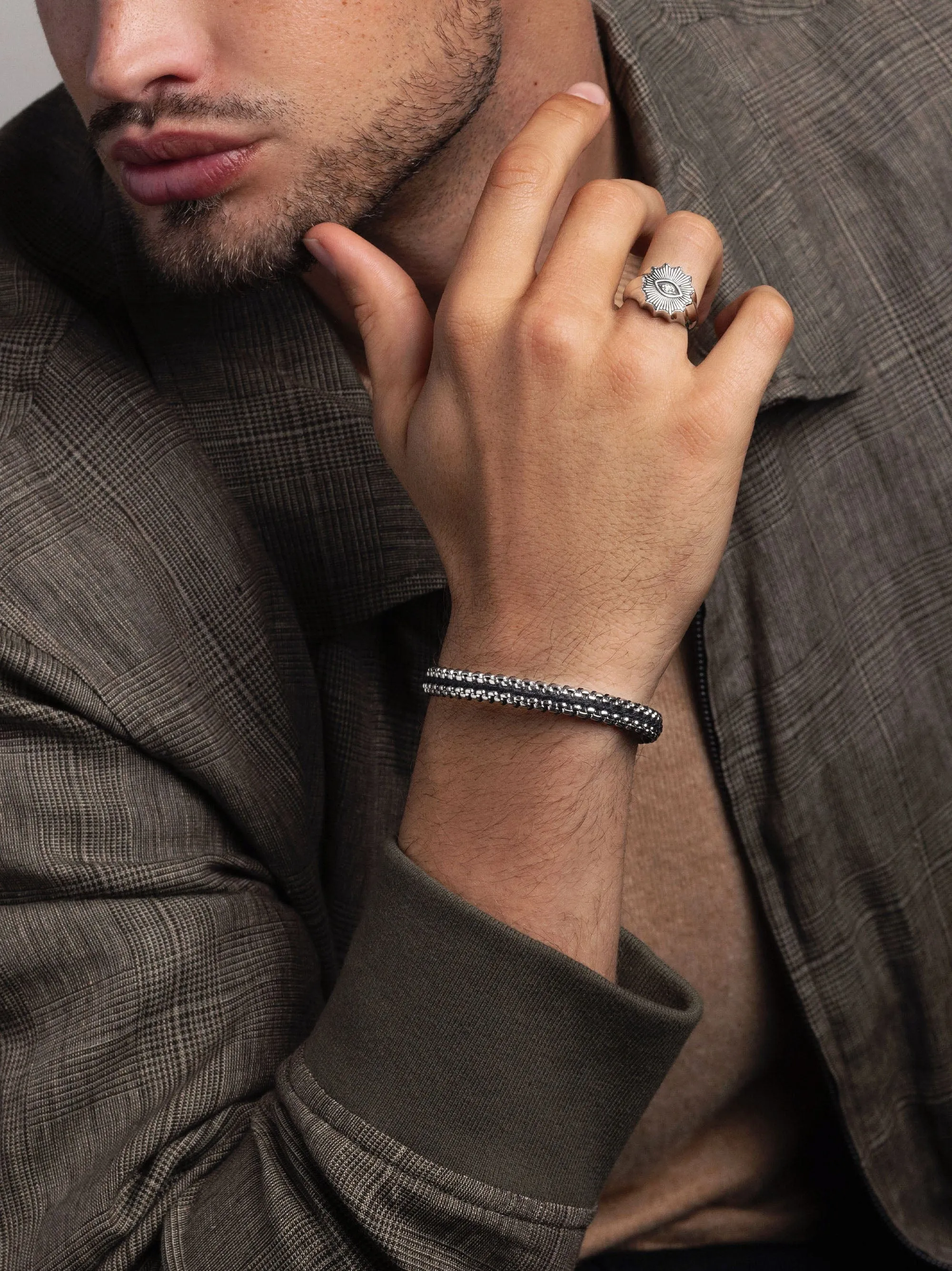 Men's Black Woven 8mm Box Chain Bracelet in Silver