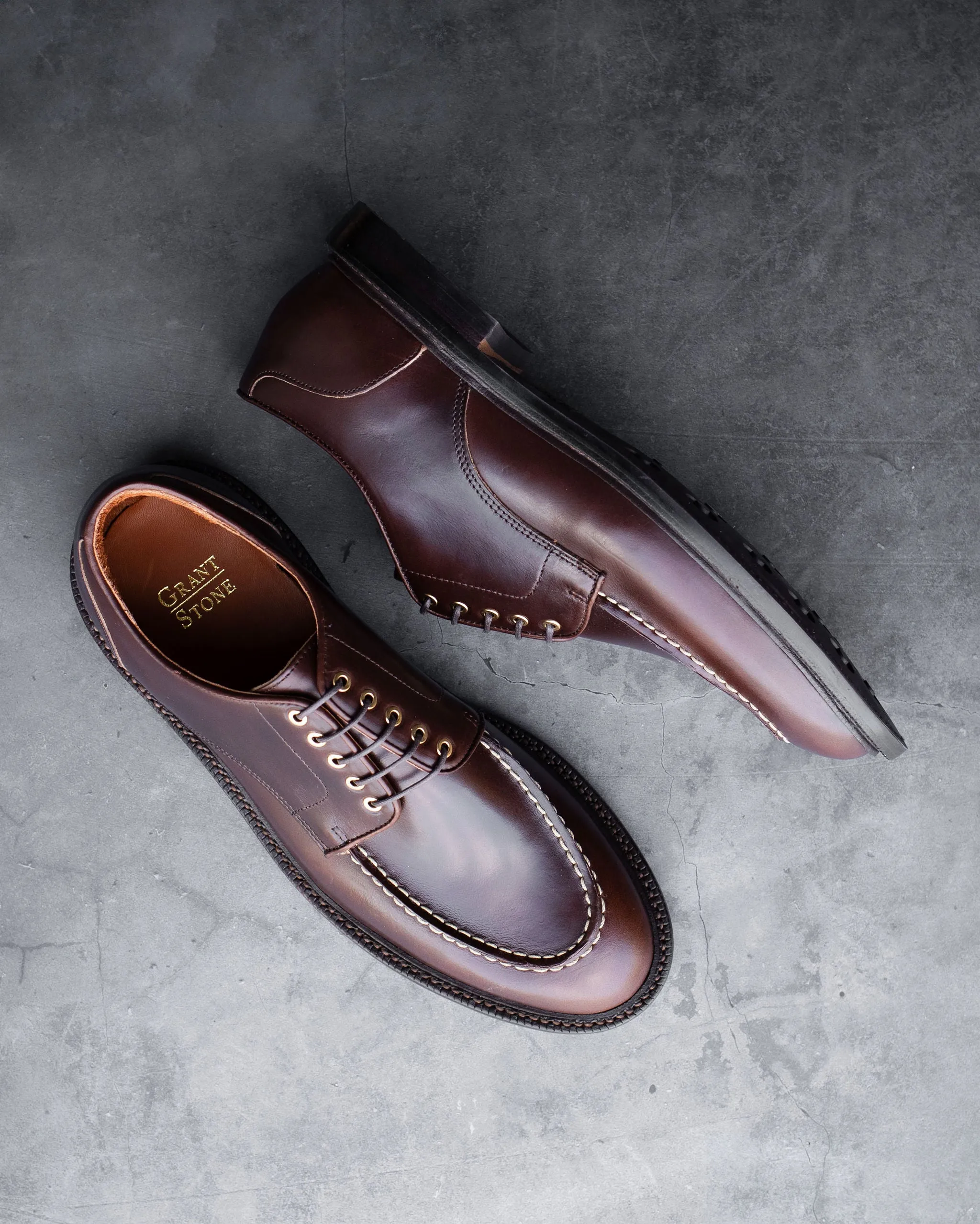 Moc Toe Derby Crimson Chromexcel