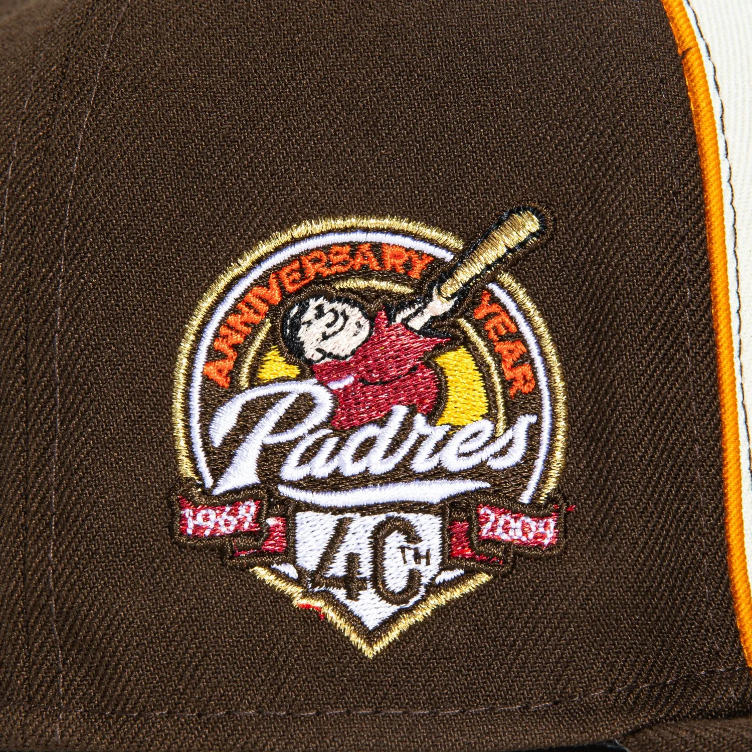 New Era 59Fifty San Diego Padres 40th Anniversary Patch Arch Rail Hat - White. Brown