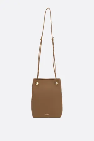 Pebble crossbody bag in smooth leather