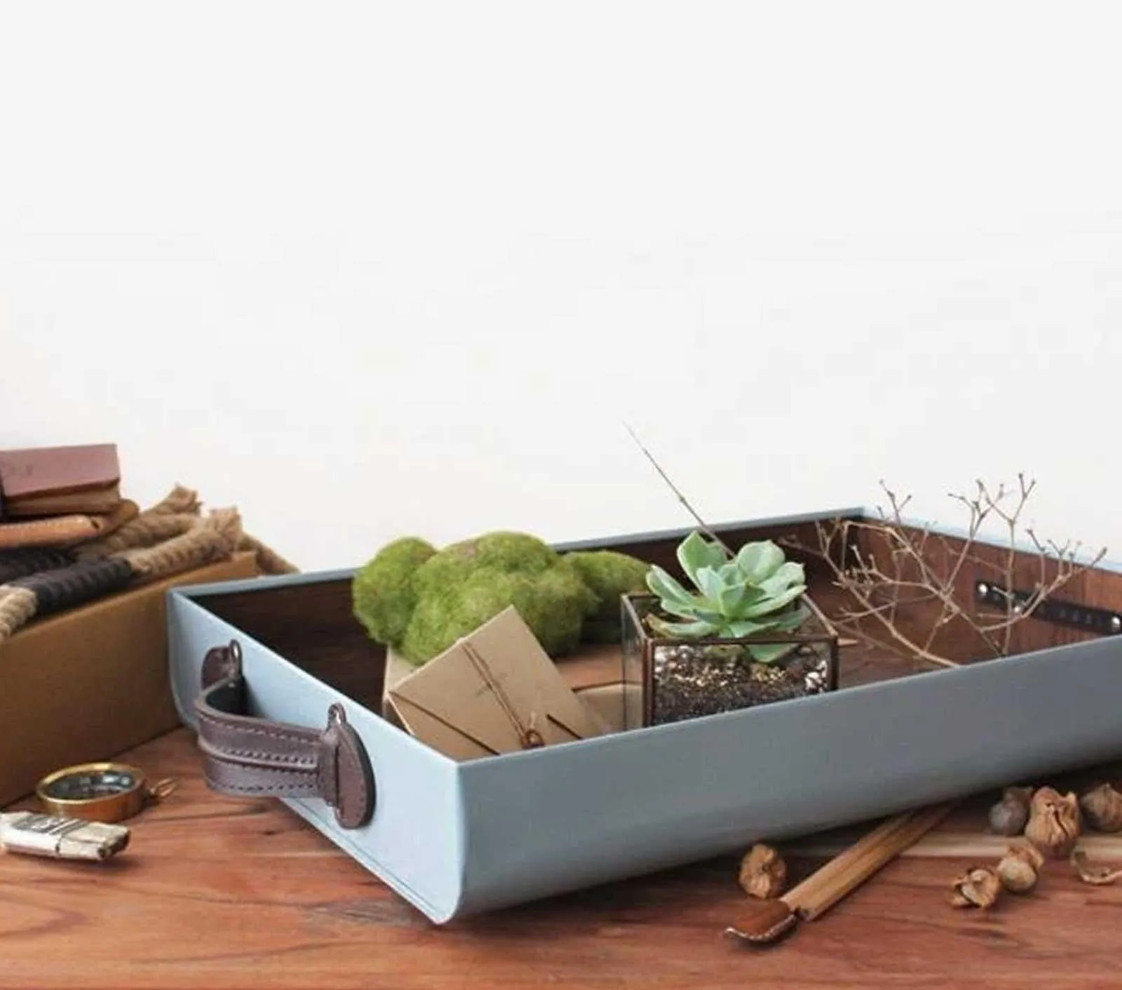 SMALL F TRAY
