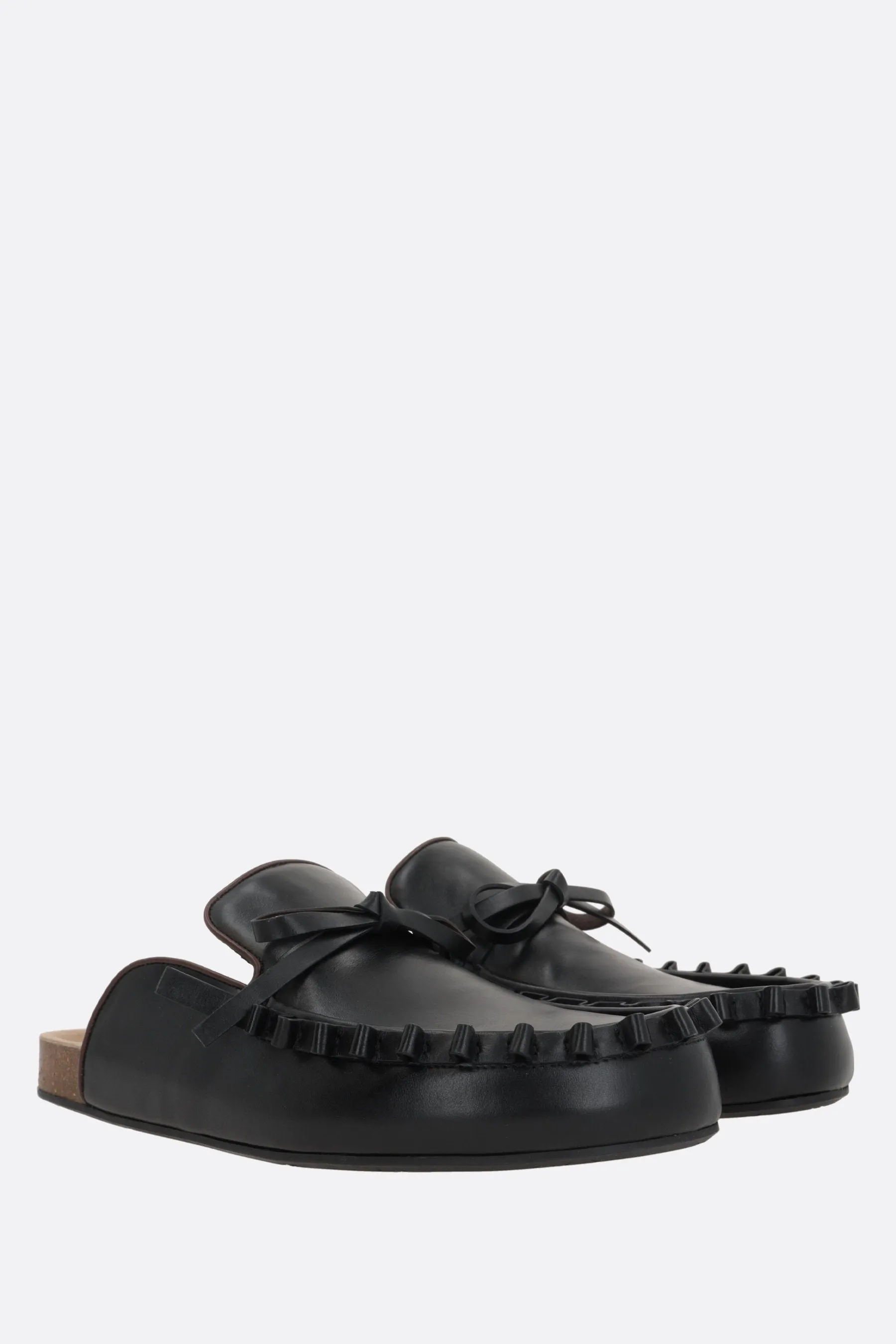 smooth leather slipper with ruffle detail